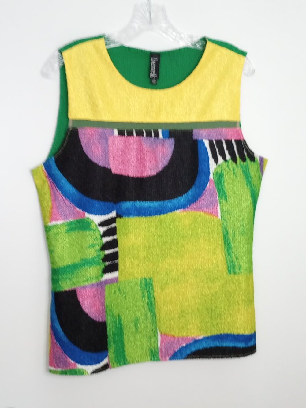 Berek Vibrant Art-To-Wear Crinkle Sleeveless Top
